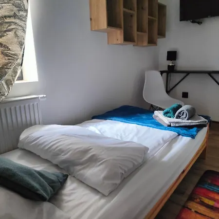 -pokoje Pracownicze, Tanie